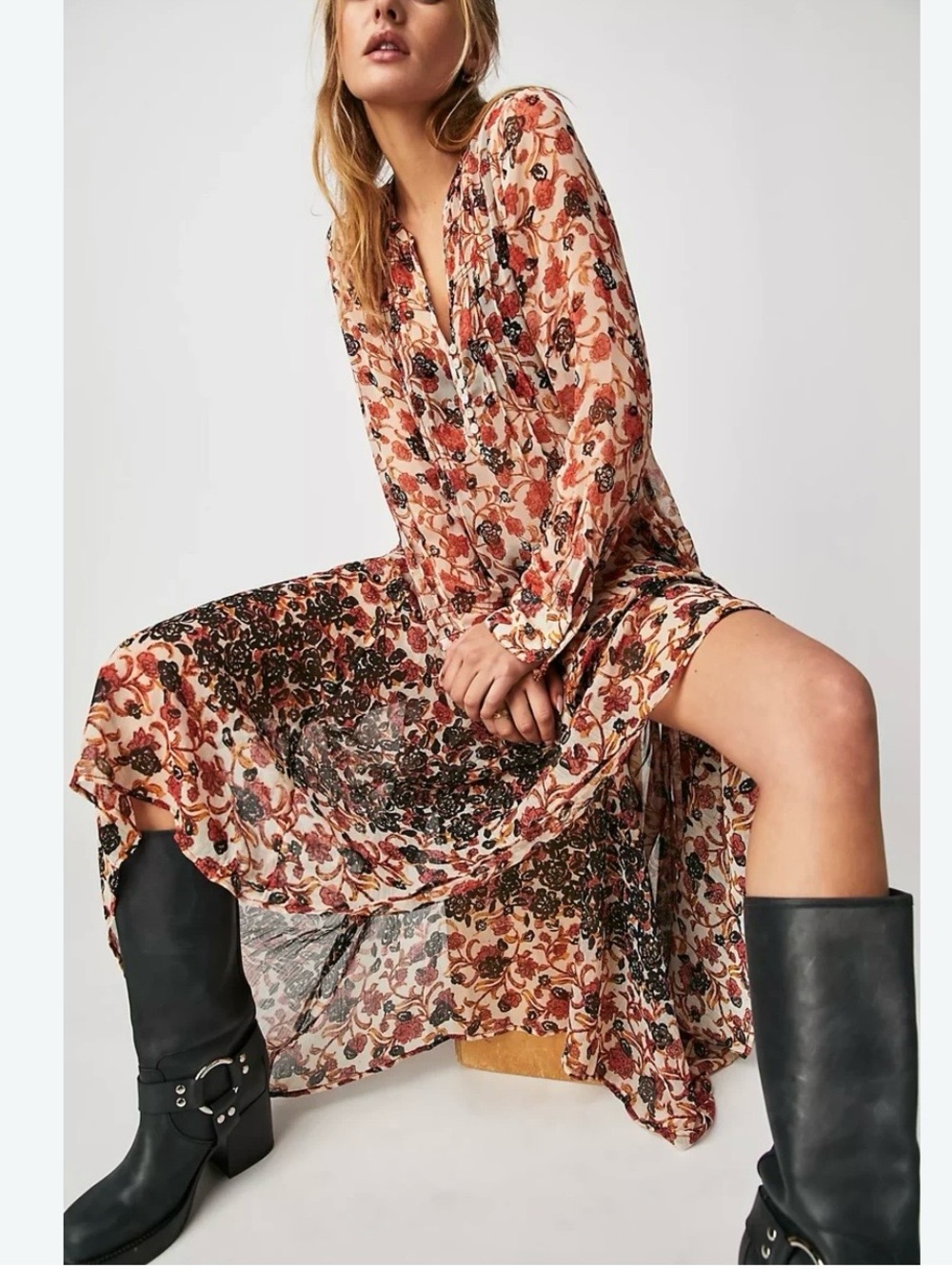 Free People sheer fall maxi dress worn floral
Print brand new flowy oversized